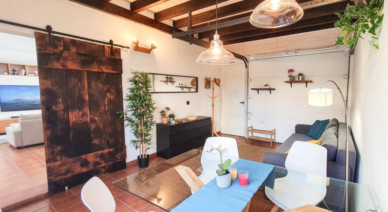 Oasis Desert - Holiday Home With Pool & Garden Near Corralejo And Lajares Buitenkant foto